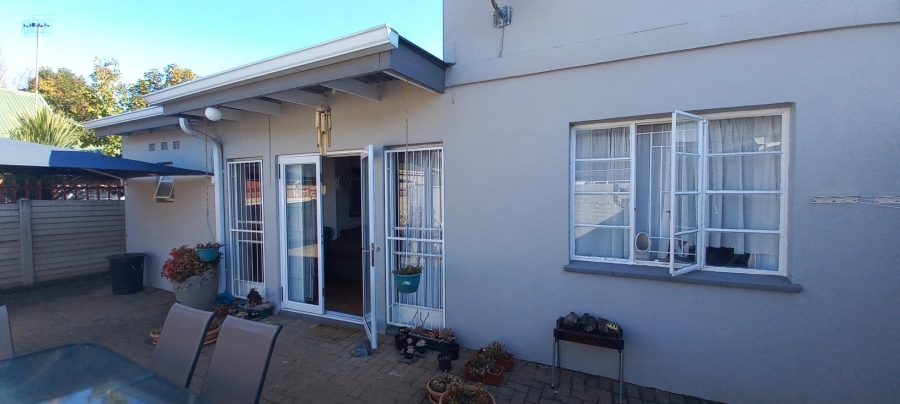 9 Bedroom Property for Sale in Bethlehem Free State
